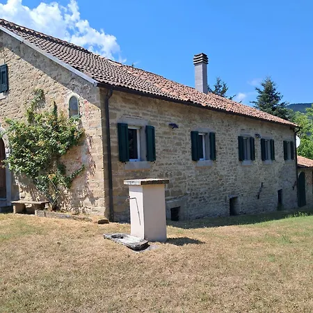 La Cavina 83 Localita Fantella Nyaraló