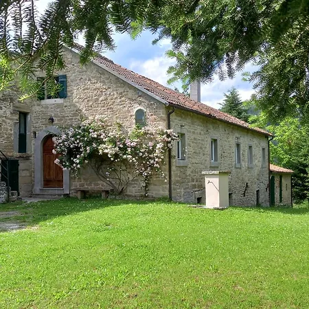 Сasa de vacaciones La Cavina 83 Localita Fantella *