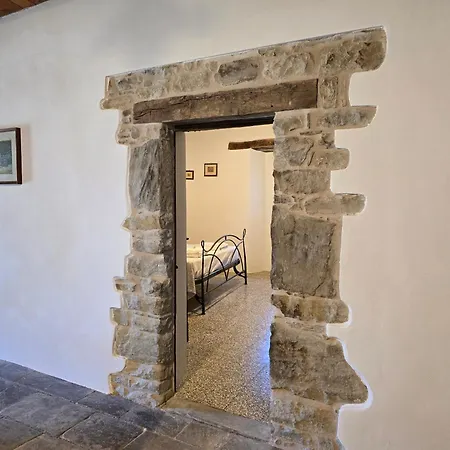 La Cavina 83 Localita Fantella Nyaraló