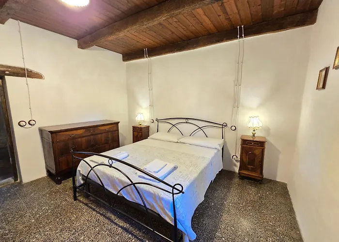 La Cavina 83 Localita Fantella 펜션 프레밀쿠오레